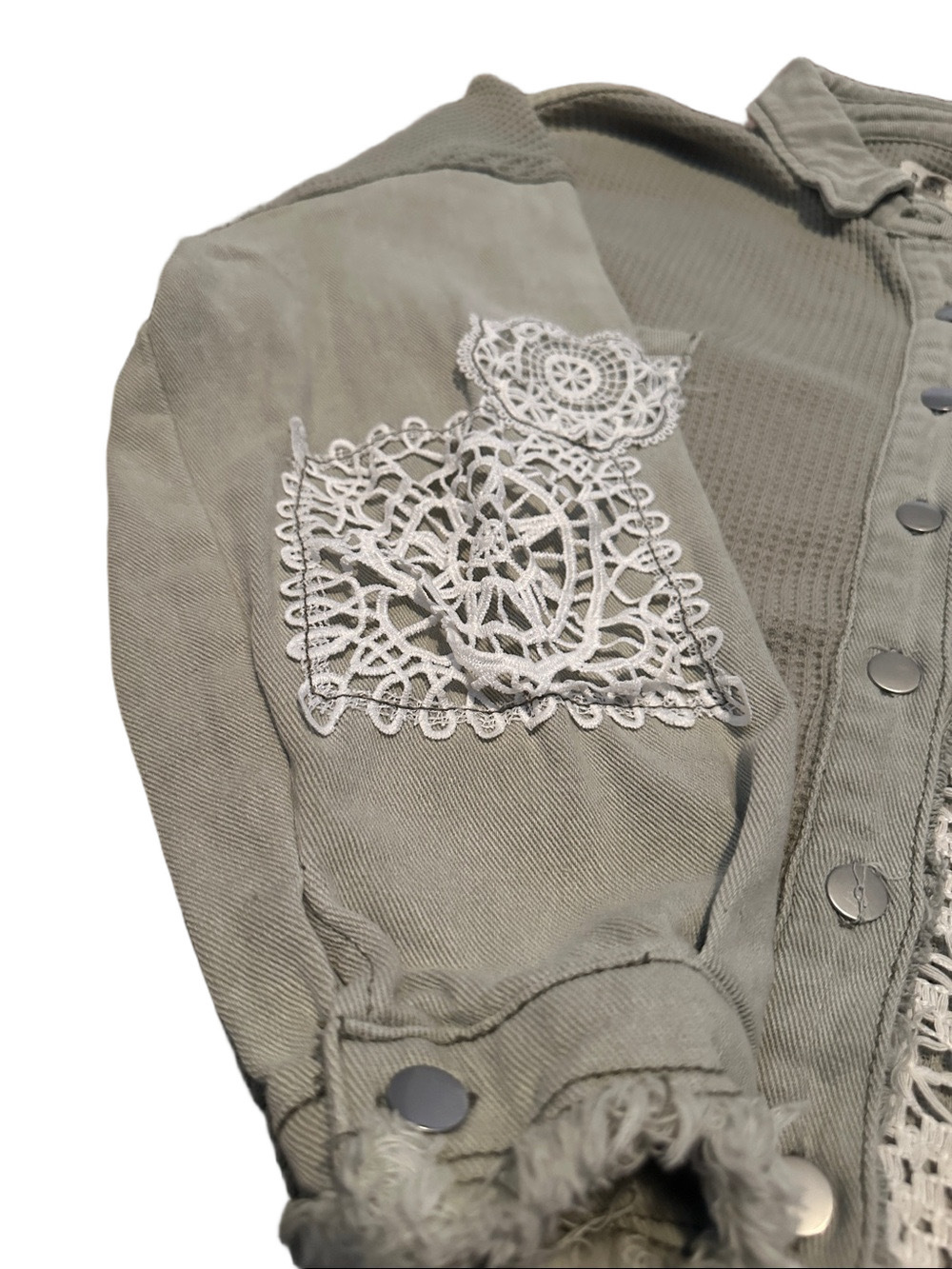 POL Shacket - Picture 6 of 10